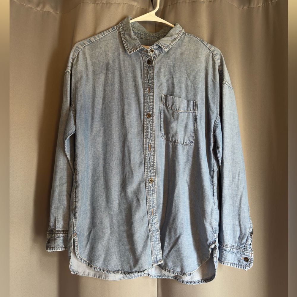 American Eagle Soft Denim Jacket
